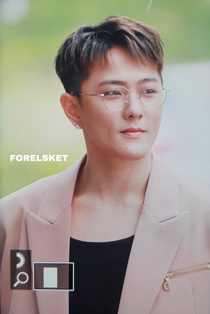 200525 PRE

동혁이 화이팅🥰💛

#iKON #아이콘 #김동혁 #동혁
#DK #donghyuk #ドンヒョク 

<a href="/D_dong_ii/">김동혁</a>