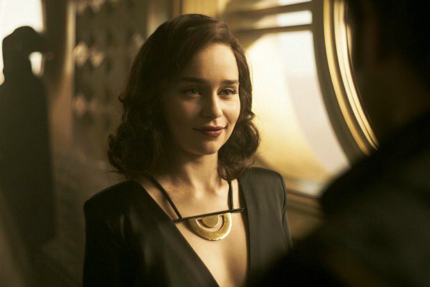  #StarWars #MakeSolo2Happen would work best as a Disney+ show, and that show is called CRIMSON DAWN. Maul has Qi’ra running the daily operations and only makes brief cameos throughout the show. 1/4