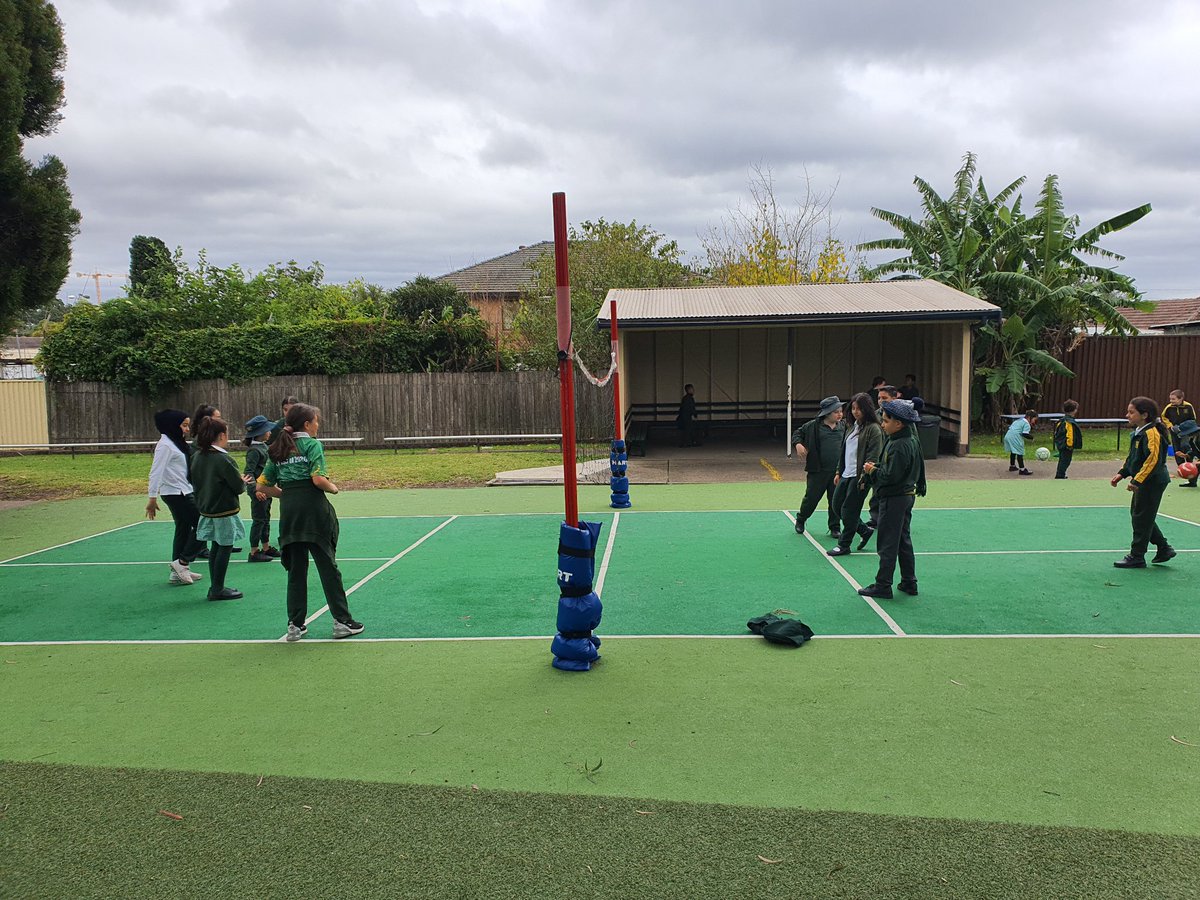 Rebecca Delpech (@becdelpech) on Twitter photo Lunch-time activities social distancing style! Coits, skipping, newcombe ball, Golden Child 🏀 Frisbees were a real hit in this windy weather! Super work @MrsAngieMcCoy <a href="/JaniceAzzopard6/">Janice Azzopardi</a> 👏 Lunch-time activities social distancing style! Coits, skipping, newcombe ball, Golden Child 🏀 Frisbees were a real hit in this windy weather! Super work @MrsAngieMcCoy <a href="/JaniceAzzopard6/">Janice Azzopardi</a> 👏