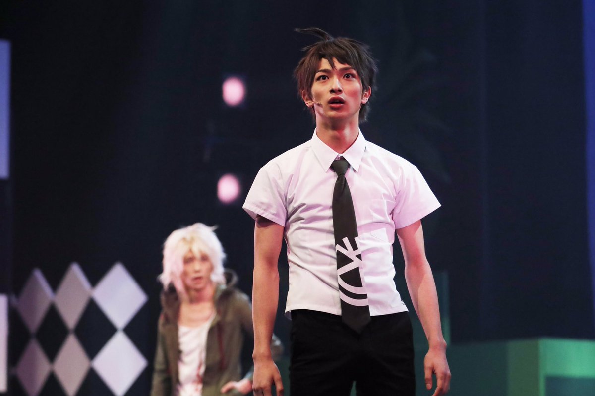 dangan_stage's tweet photo. ☆再入荷→横浜流星主演【スーパーダンガンロンパ2 THE STAGE 2017】ご好評につきBlu-ray&amp;DVD公式サイト販売中（※初回盤のみ取扱）非売品お宝ポストカード封入は公式サイトのみ。→https://t.co/4zL7VyQC1x  #横浜流星 #鈴木拡樹 #植田圭輔 #ダンガンロンパ https://t.co/PFSuc0QdqE