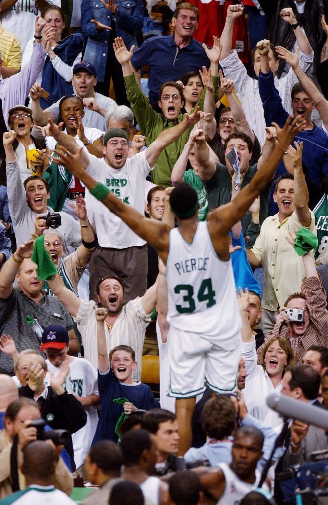 ESPNInsights's tweet photo. Paul Pierce led one of the best comebacks in NBA history on May 25, 2002.

The Celtics erased a 21-point deficit in the 4th quarter in Game 3 of the Conference Finals to defeat the Nets 94-90. It is tied for the largest comeback entering the 4th quarter in NBA postseason history. https://t.co/W59kF8vAi7