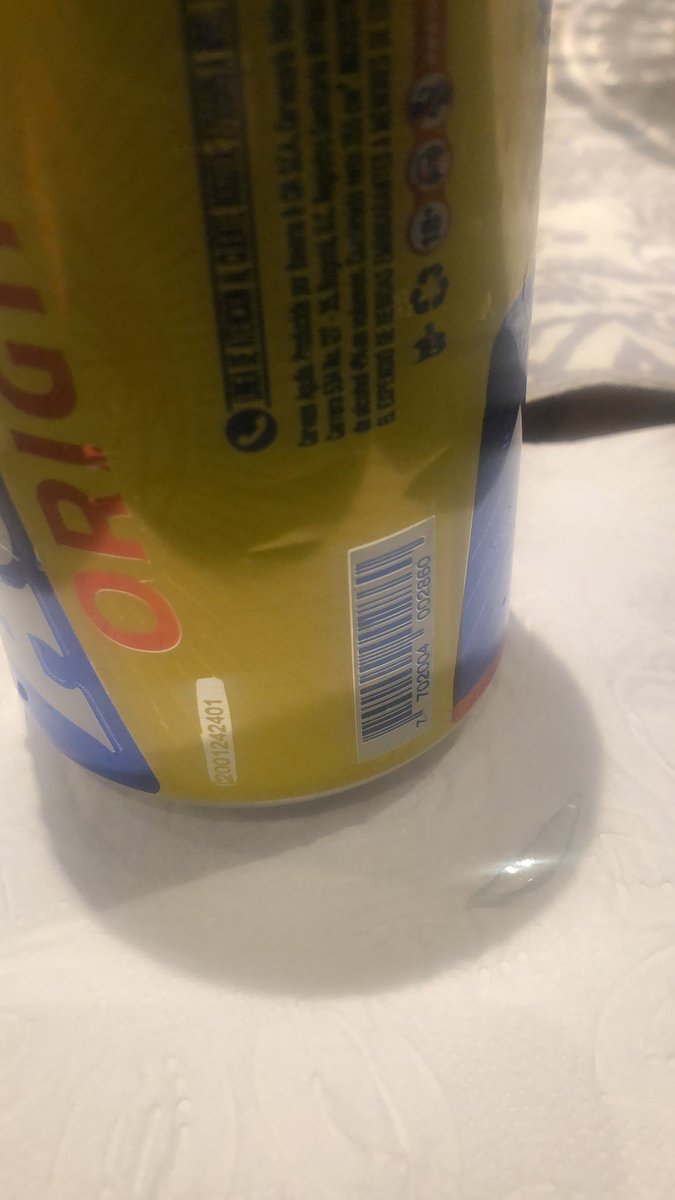 RafaelLacouture's tweet photo. Señores @CervezaAguila @BAVARIA_OFICIAL miren el detalle que venía en esta cerveza!!! @sicsuper https://t.co/7pXH8eo5k8