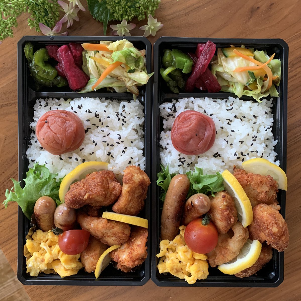 さなえ On Twitter 今日のお弁当 から揚げ弁当 から揚げは 創味シャンタン 小麦粉 片栗粉をそれぞれ大さじ1ずつビニール袋に入れ混ぜて切った鶏肉を入れて 肉にからめて揚げました 子供らにも大人気 これオススメ から揚げ弁当 お弁当 使い捨て弁当 Https