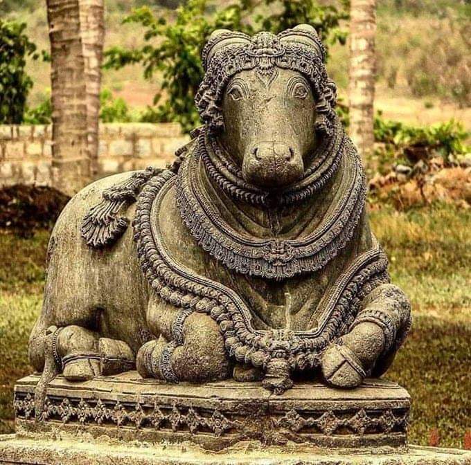 Lord Shiva was already convinced of the guilt of the Pandavas and he did not want to bless them so easily. In order to avoid them, he took the form of a bull(Nandi) and went into hiding. Pandavas chased him to an underground safe haven at Guptakashi, where he was hiding.