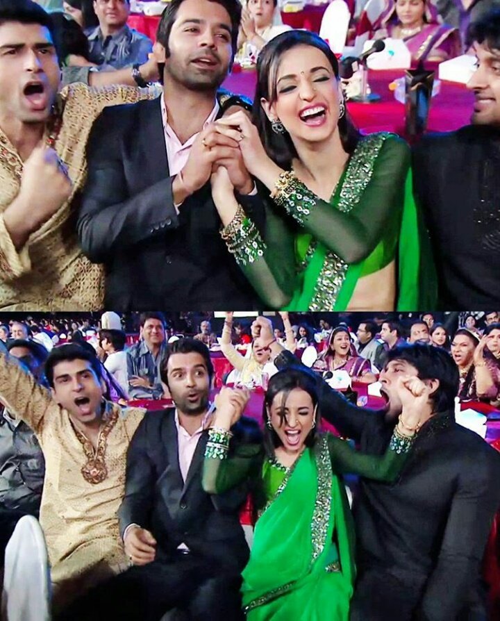 Iss Pyaar Archives on Twitter: "Arnav and Khushi won both Favourite Jodi  and Favourite International Jodi at Star Parivaar Awards 2012!!!👏🏆🏆 This  moment was everything and then some ♥ #IPKKND #IPKKNDArchives #SPA2012 #