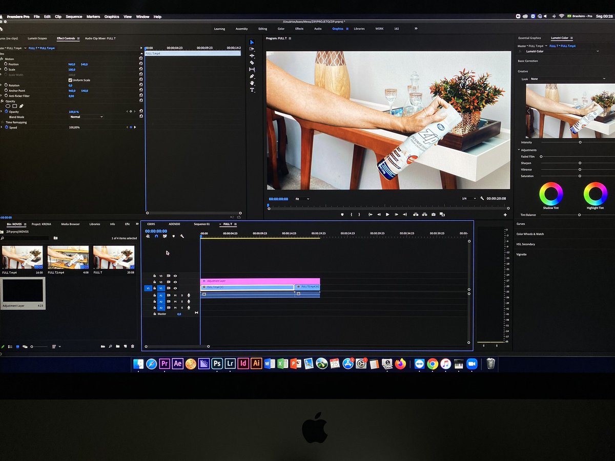 baxocorrea's tweet photo. Aquela trabalhada básica até pq a semana já começou e já é segunda feira !!!
#segundafeira #work #edit https://t.co/tRLI7fX5wY