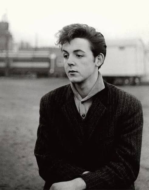 Paul McCartney but he gets older as you scroll down.