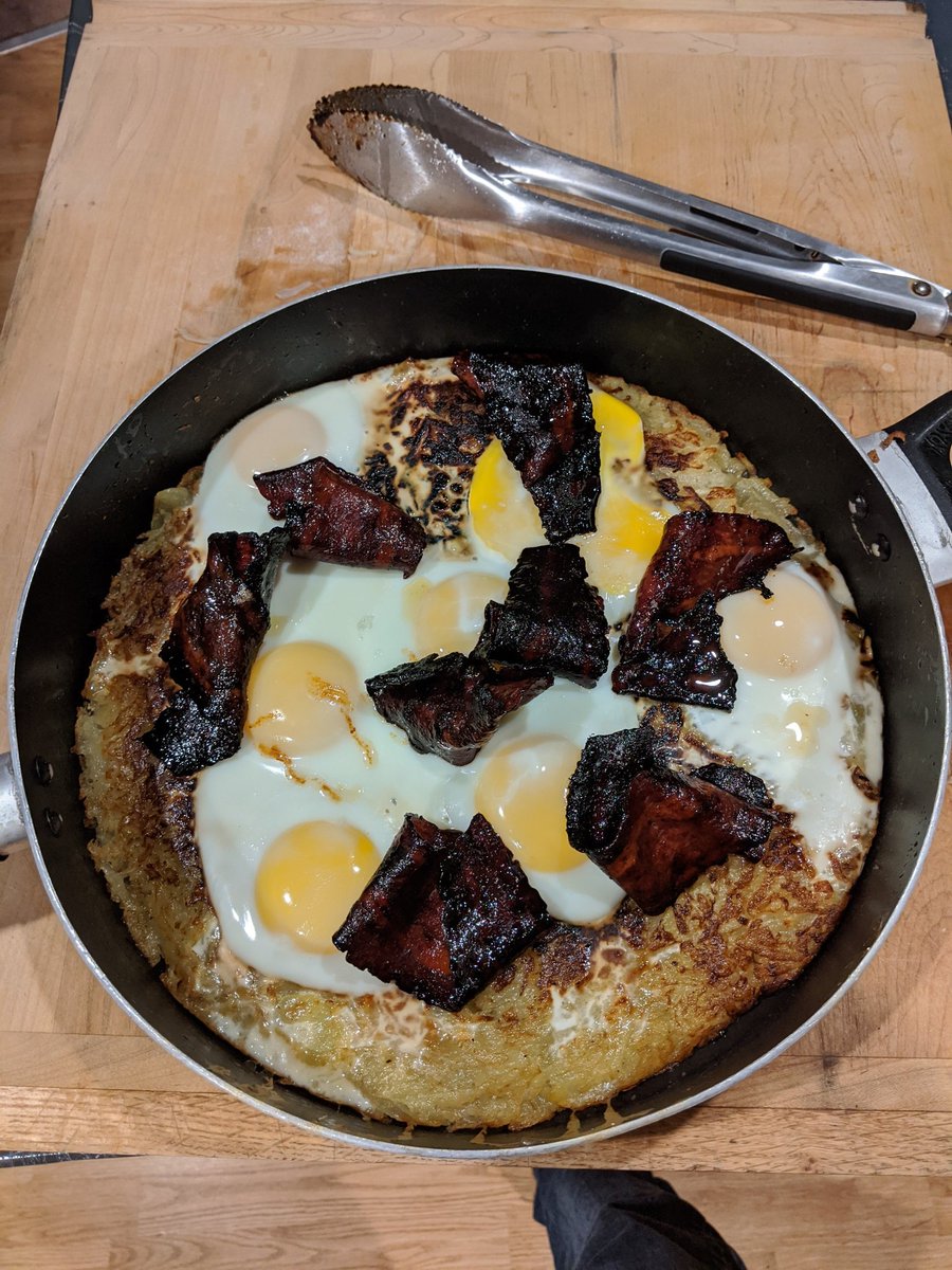 JaredSchow's tweet photo. @GordonRamsay I made your caramelized bacon and eggs over hashbrowns. I was a little worried that it wouldn't come out very good, but for my first time, I'm pretty happy with it. What do you think? https://t.co/QXbjepaGfx
