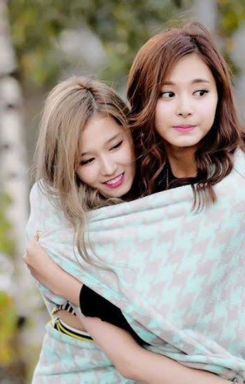 Sana is reaching out to Tzuyu after not talking at all after disbanding saying:“You are gonna be mine again”  #SaTzu