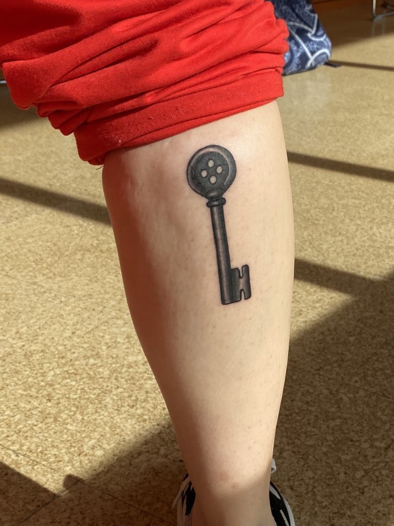 LAIKA Twitter पर The key to any Coraline lovers heart is the sleek and  mysterious Cat Thanks to highfivefreddie via Instagram for sharing this  stunning tattoo bodyart Inktober httpstcoxLvzQUezqf  Twitter