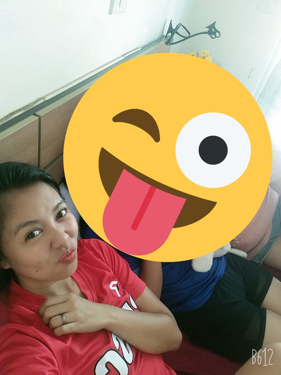 M_virtualdesk's tweet photo. I can sense that there is something going on behind my back! I hope I'm wrong🙄 What is the meaning of friends?
#toconfront
#keepquite
#friendsnomore https://t.co/2sBaGu6FEa