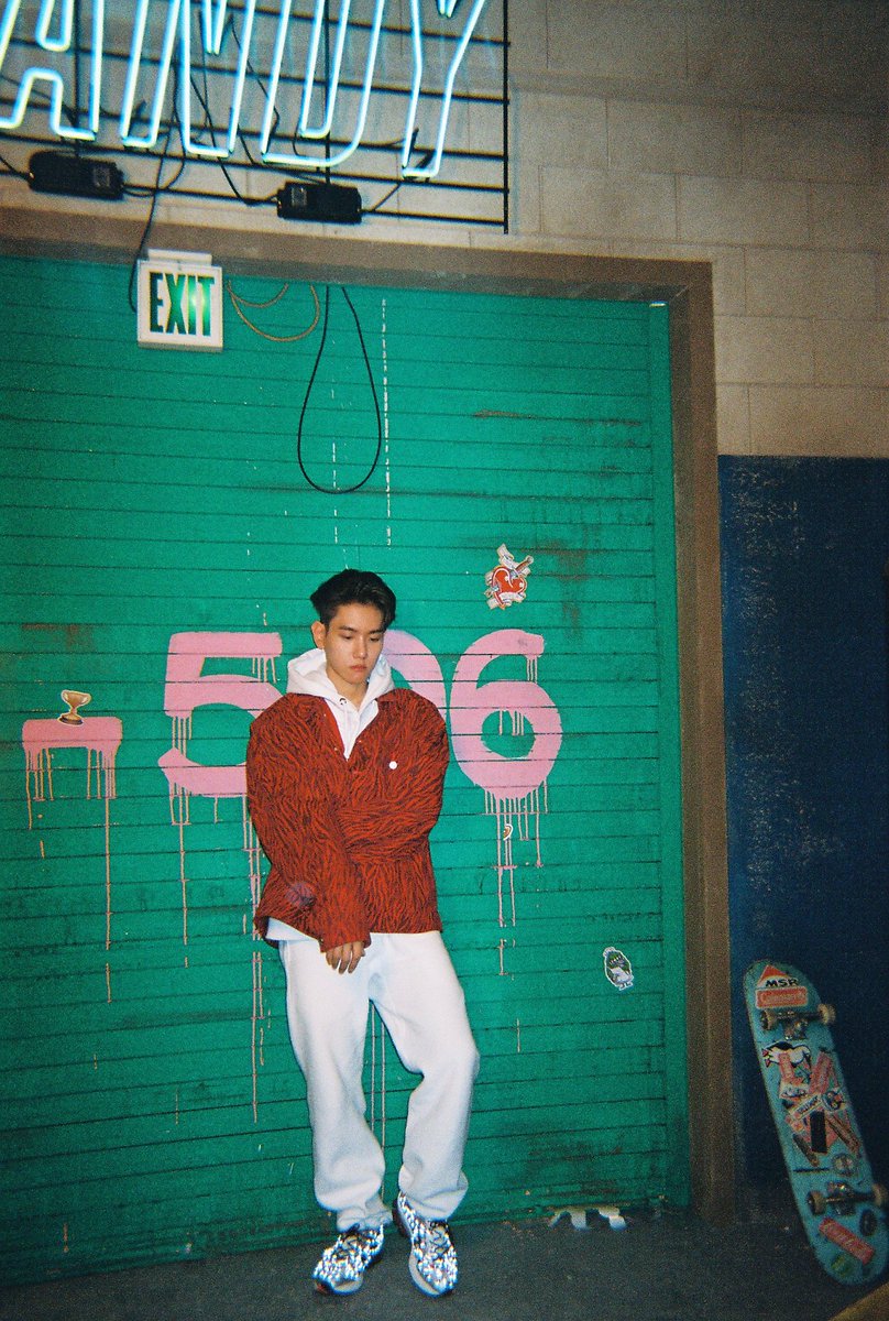 Baek_Argentina's tweet photo. [Fotos Oficiales] 200525 #BaekHyun @ 'Delight' - Detrás de Escena | @B_hundred_Hyun @weareoneEXO #EXO

(9)
🍬https://t.co/EfuYoCyHKF

Cr: SMTOWN - NAVER
Subido por @Baek_Argentina

[Evie🌸]

 #백현 #변백현 https://t.co/GFaZQWRtaq