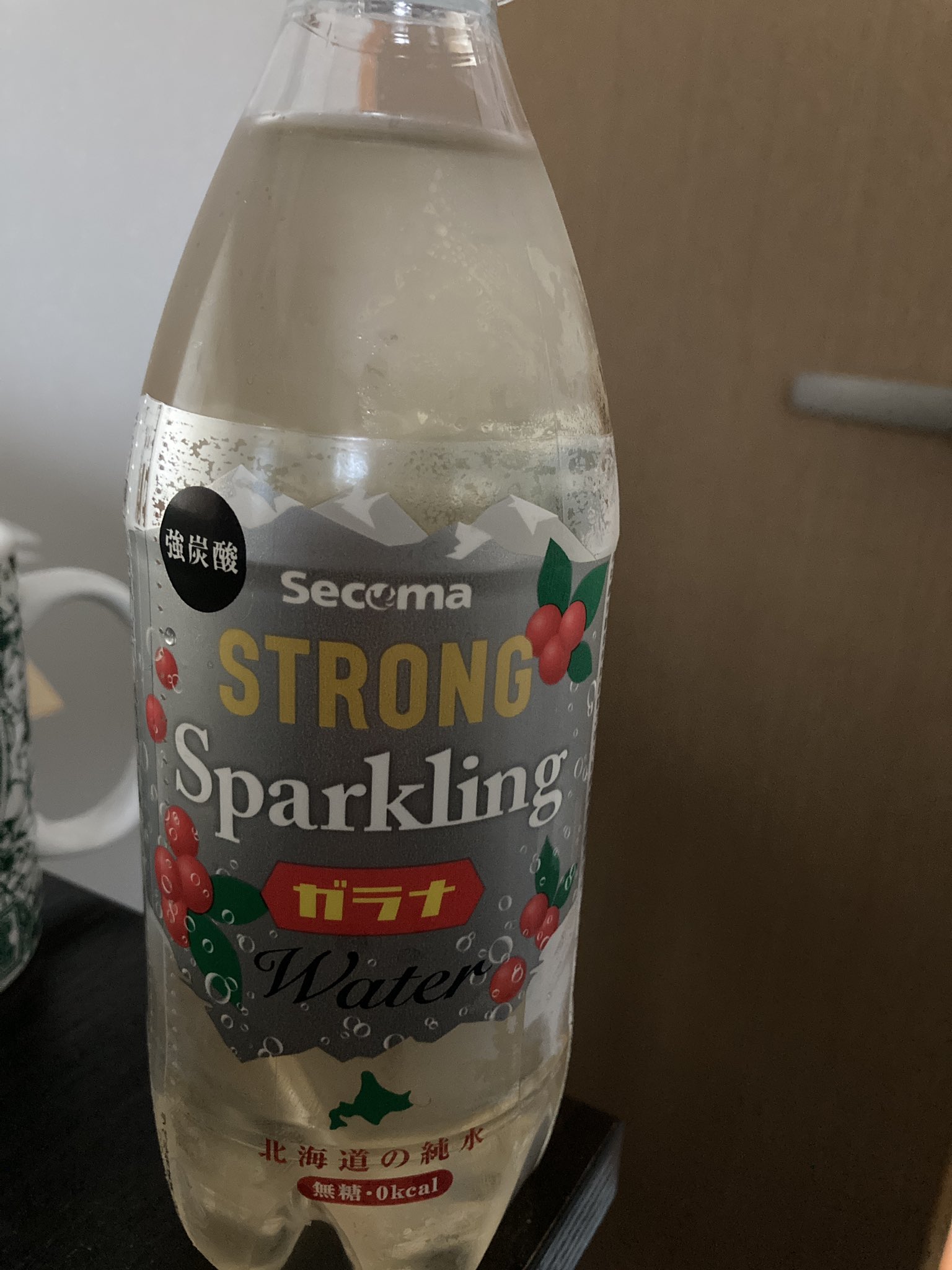 Kids28 ガラナの無糖のやつ 色も薄め 風味はガラナだけど甘くない セイコーマート ガラナ T Co Nvexg0v1vw Twitter
