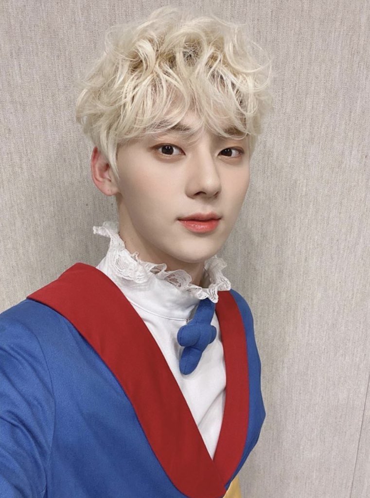 1995Per_MH's tweet photo. 🌹✨ https://t.co/3zpEyliJ8V