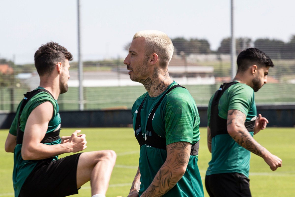 ⚽️💚 <a href="/realracingclub/">Real Racing Club</a>