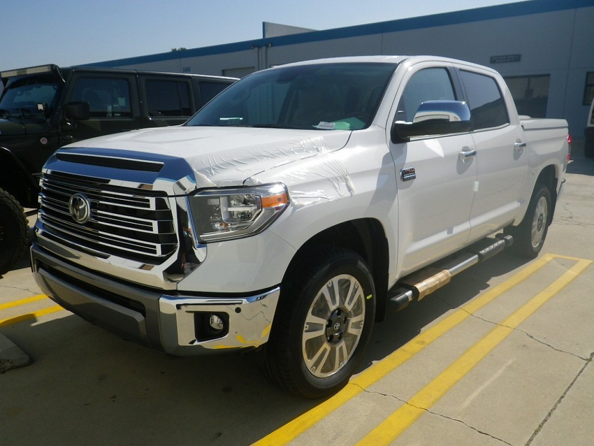 フレックス ドリーム Twitterissa 年モデルの現行タンドラがflexdreamusトヨタ専門店に続々入庫 今回は現地アメリカからの写真をまじえ いち早く入庫予定のおクルマの情報をお届けします 詳細はコチラ T Co Udvqvlc6kz Tundra Toyotatundra