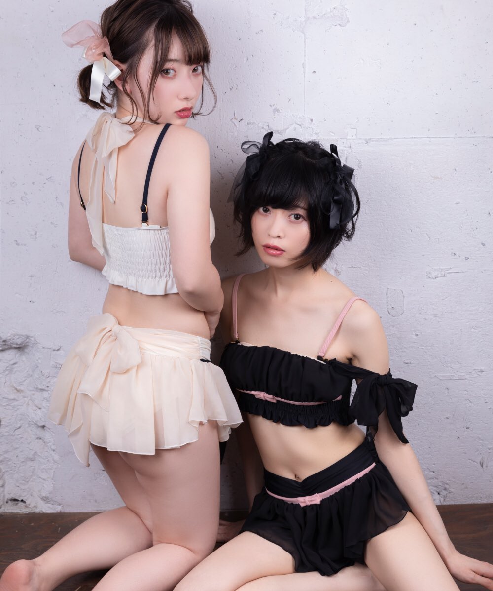 Feast シンデレラバスト向けランジェリー Feastの水着たち Mille Fueille Swimwear 人気で完売してしまった水着の復活版です 少し見えづらいのですが 背中の肩紐調節部分がなんとハートで出来ています 細部まで最高のかわいさ ケーキみたいな