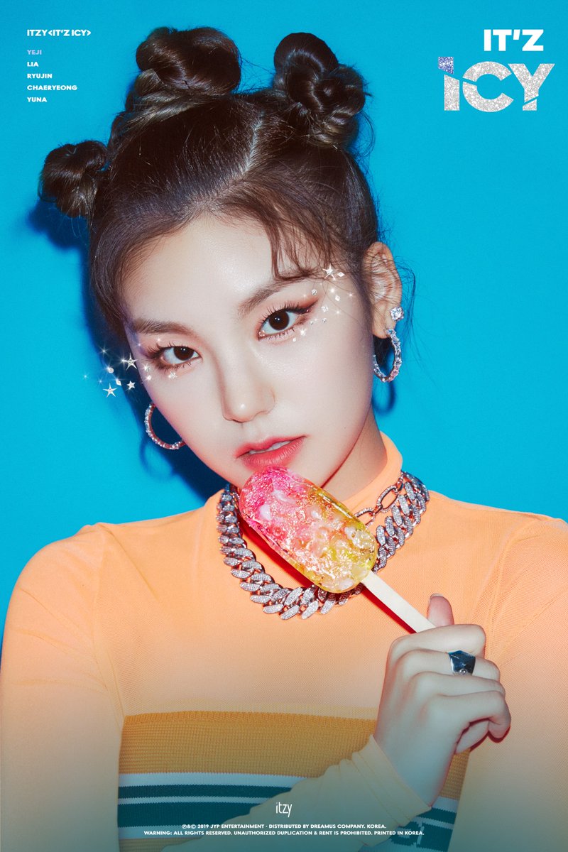 10. Oh god I remember when her Icy teasers came out, everyone was like 'are we gonna get Yeji with 4 buns the next comeback?' 