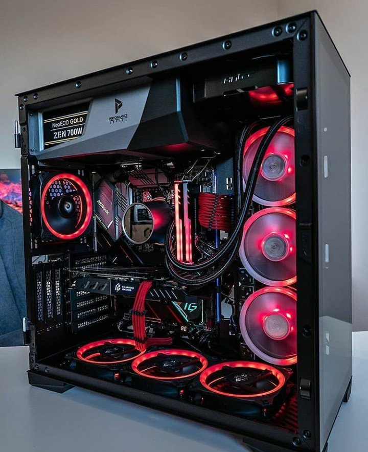 spen_esport's tweet photo. #concourpcgamer #concours #giveaway 
•Pour la création de notre twitter nous organisons un concours.
•Pour participer:

-RT + ❤
-Follow @spen_sport 
-Tag 2 amis à toi en commentaire

•Tirage au 250 RT

GL🍀 https://t.co/fcsPYhR6qK