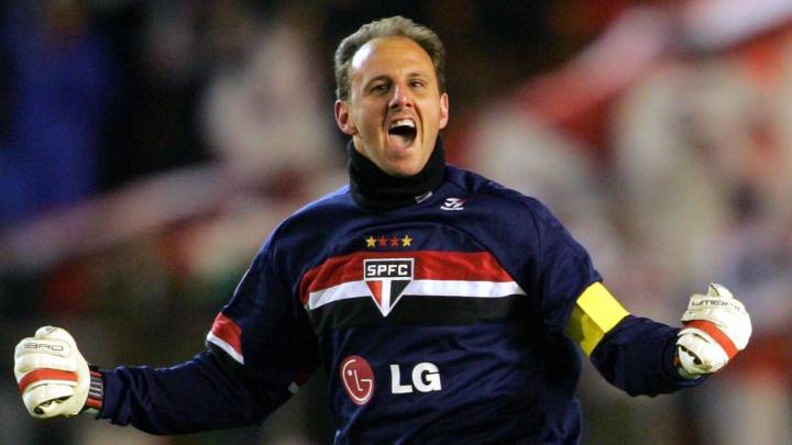3. Rogério CeniIs a former Brazilian goalkeeper who the 2002 FIFA World Cup and the 1997 FIFA Confederations Cup, and played for 25 years.