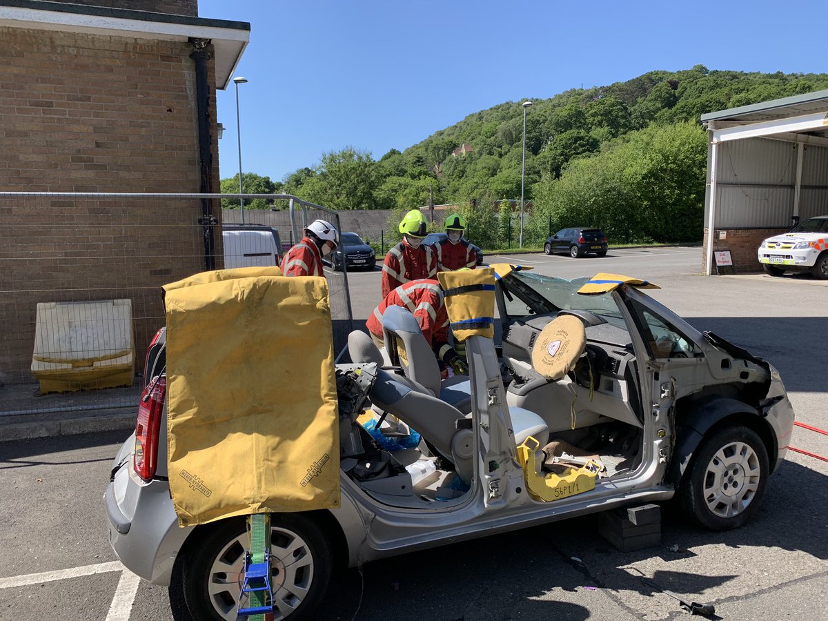 Pontardawe Fire Station tweet media