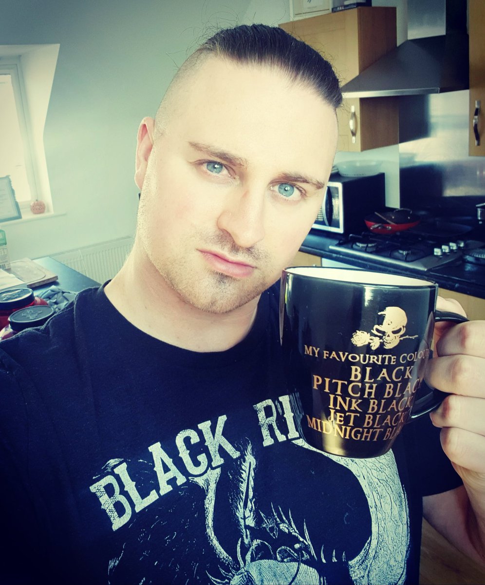 mal3ficarum's tweet photo. After a 7 day stint at work, the coffee is tasting exceptional today, how are we all doing folks? 🤘 #coffee #goth #gothicalchemy #razorstorm https://t.co/psWywrZY2F