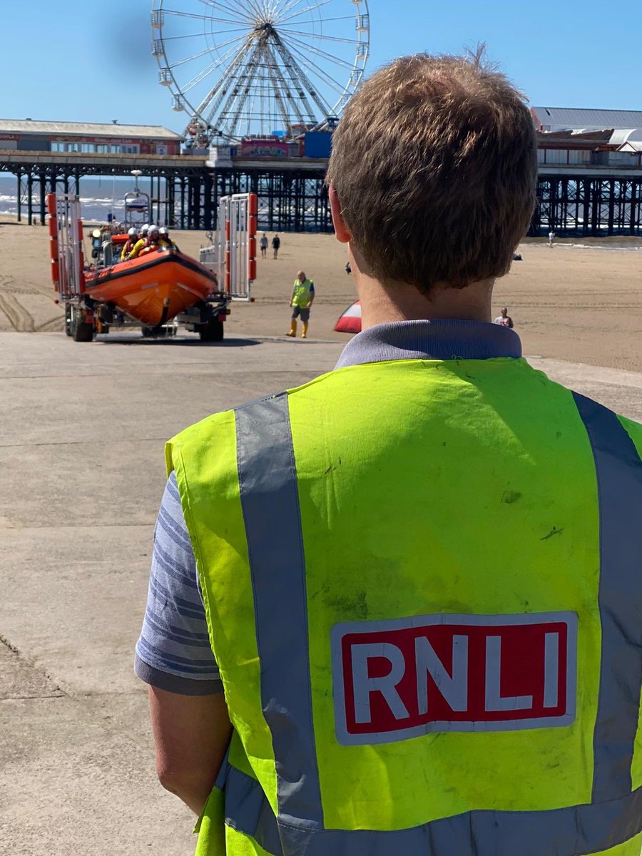 Our @RNLI volunteers were called out shortly before 11am to reports of two people cut off by the tide at Anchorsholme. The Atlantic 85 lifeboat launched and was heading to the scene but fortunately they reached safety before the lifeboat arrived. 🙂👍 #BeBeachSafe #999Coastguard