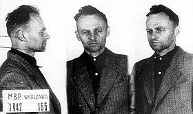 Hoy es el día Europeo contra el totalitarismo porque fue cuando los Comunistas fusilaron a #WitoldPilecki tras haber pasado por #Auschwitz donde ingresó voluntario para obtener información para la resistencia. Si, Europa considera Comunismo y Nazismo dos opciones totalitarias.