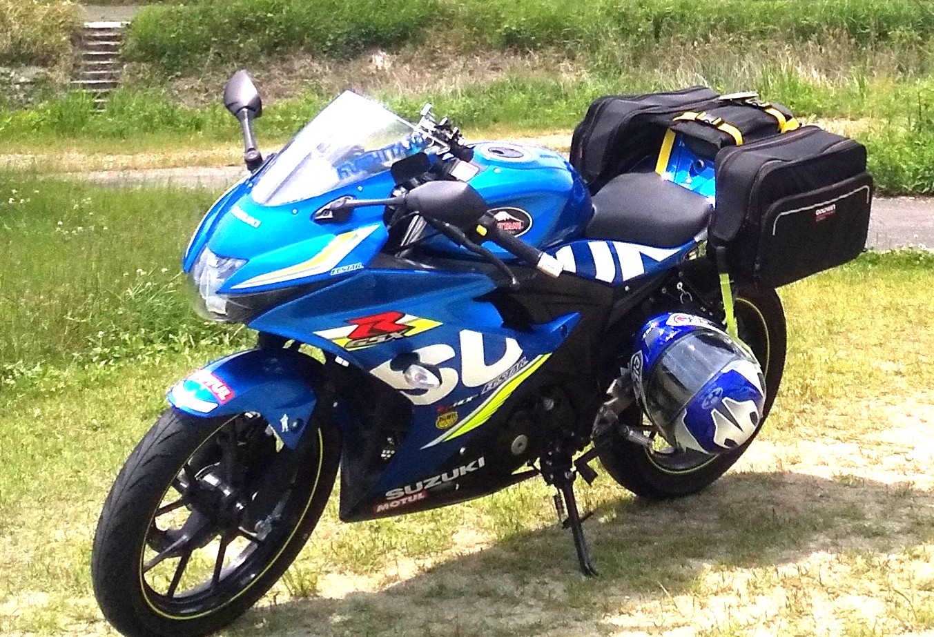 フェンダーレスKIT(ナンバー取付ステー) | ヨシムラジャパン ナンバープレートホルダ Compatible With Suzuki For GSX- バイクナンバープレートホルダー リアテール Tidy フェンダーエリミネーターキットスズキ GSX-S125 GSX-R125 20