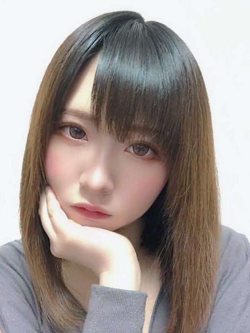 コスプレイヤーすみれおじさん(紫花菫)のTwitter画像4