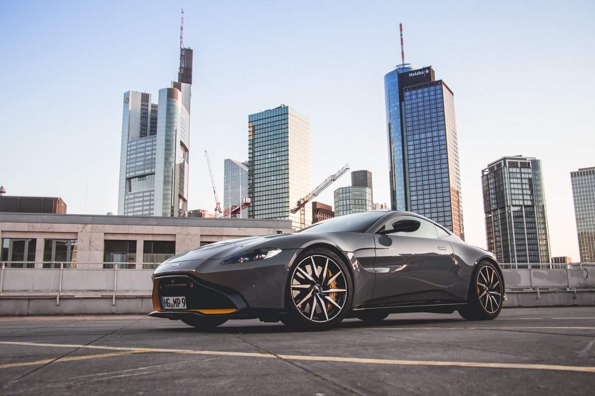 MacTalksTech's tweet photo. I drive a 2020 Aston Martin Vantage V8 and just ordered a fully speced BMW M5 Competition. Still have my M4 Competition Convertible and a tuned 2019 Ford Mustang GT. Would you like to see some videos? https://t.co/S5kPWG6Ftj
