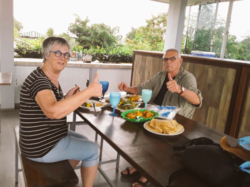ImpressiveSu's tweet photo. Culinary workshop with our lovely guests in #Suriname
https://t.co/3uX5e0B0nW
#ImpressiveSu #Travel #Surinamethegreenestcountry #culinaryworkshop #paramaribo https://t.co/wWf4EgjOtp