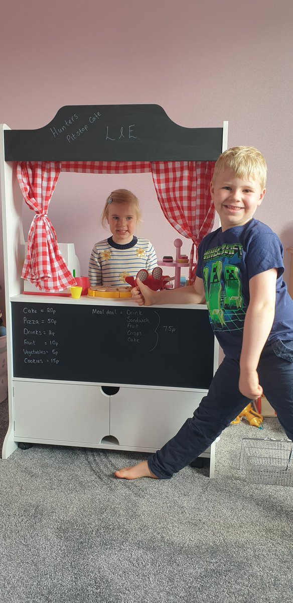 L8CMK's tweet photo. @eastertounps L had fun in our cafe using real coins. Lots of great coin recognition and addition used. https://t.co/2eyWmFXxtJ