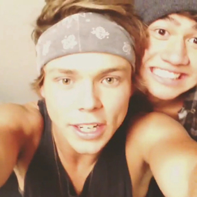 — ˗ˏˋ cashton appreciation thread ˎˊ˗