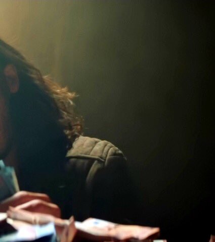 FarFromMen's tweet image. Devenir quelqu’un pour exister 💭