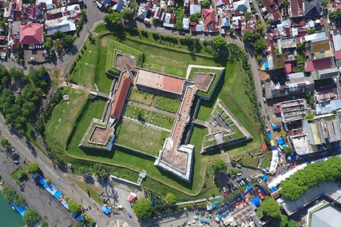 84. Fort Malborough, Indonesia (1713)