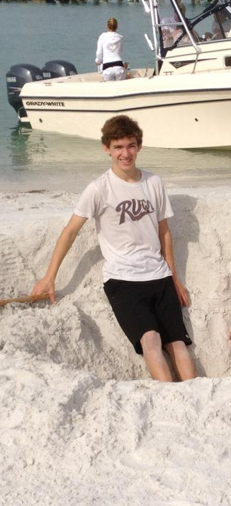 AlbertsStuff's tweet photo. i was so cute at 13/whatever age i was why girls didnt gimme attention   ????? https://t.co/QYqkr9lUGJ
