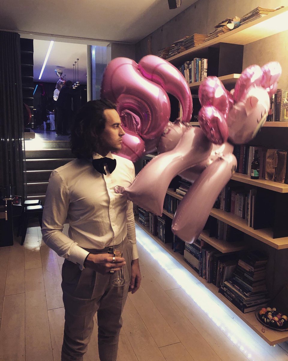 dylanclark's tweet image. let’s defrost in a romantic mist. let’s get crossed off everybody’s list.