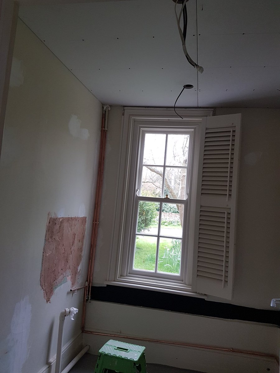 sayersdecor's tweet photo. Before &amp; after #Stisted #Essex #Plastering #Painting #Painter and #Decorator @CrownTradePaint &amp; @DTPaintExpert paints used. https://t.co/7PONpDRgqE
