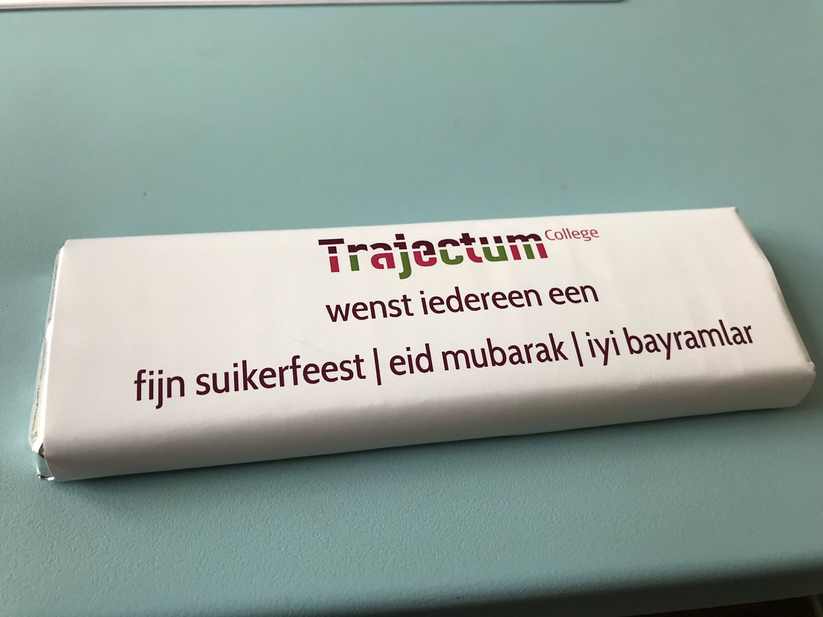 Op Trajectum College besteden we aandacht aan tradities van alle culturen in de school. Dit jaar konden we elkaar niet ontmoeten tijdens een iftar. Daarom kregen alle leerlingen en medewerkers een kleine attentie thuis bezorgd.