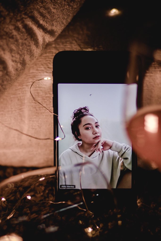 _Faith_Glory's tweet photo. Do you want to experience “Quarantine shoot”?
Subject: @abbycdefghj (abby)
Theme: the Classy Pajama wardrobe

follow our social media accounts!
Facebook: https://t.co/u6gzK0jScs
Instagram: @faith.n.glory.photovideo
#quarantine#photoshoot
#classy#wardrobe#pajama
#portrait#photo https://t.co/iywnXhngVH