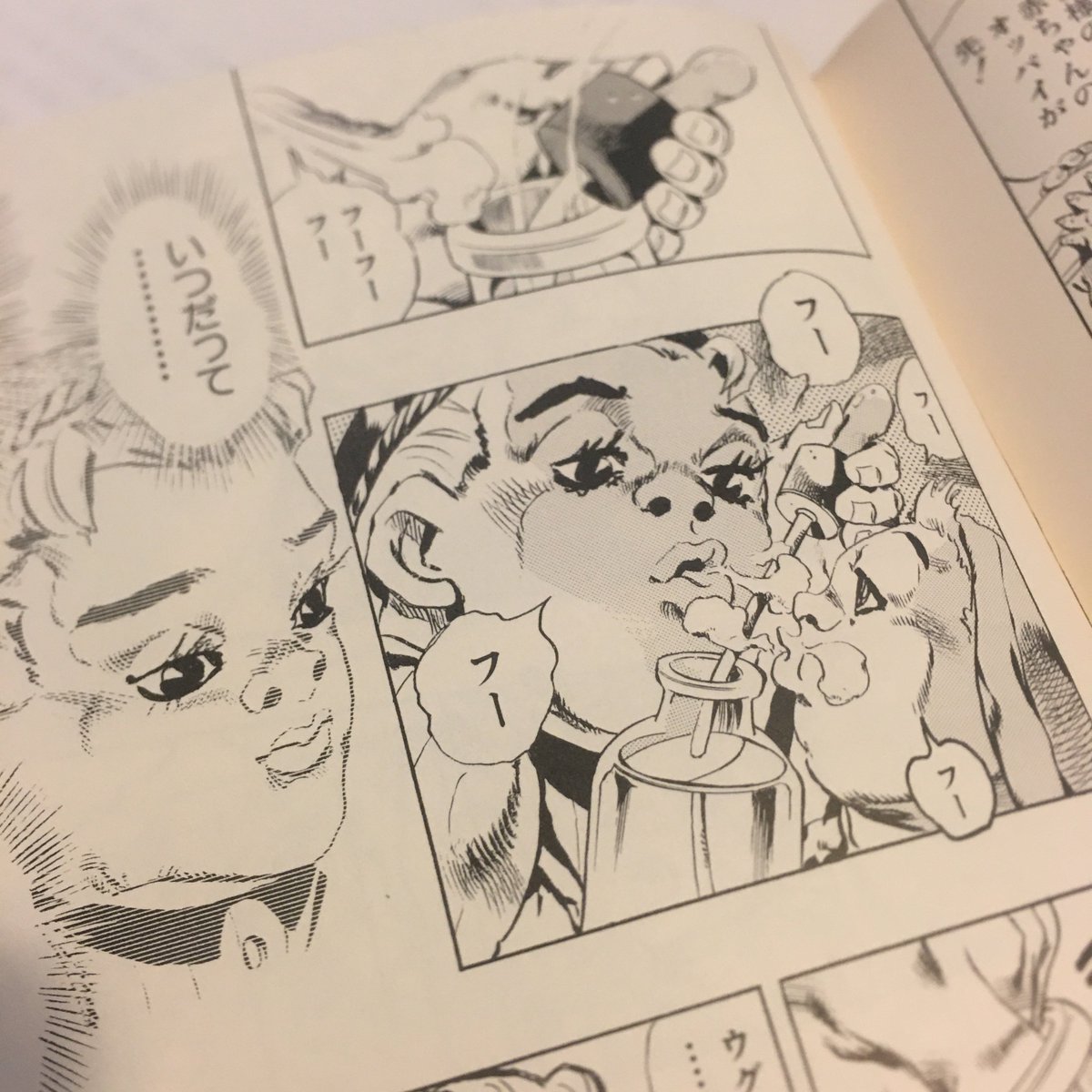 TLに「チフスのメアリー」という文字列を見つけ、荒木飛呂彦さん「腸チフスのメアリー」再読。「赤ちゃんがメアリーが口をつけたミルクを飲みそうだ」で8ページ引っ張るテクニックに釘づけッ。 