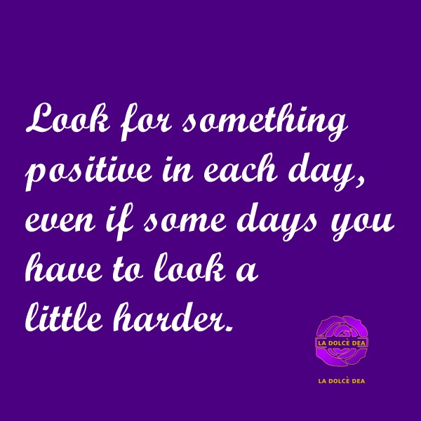 DolceDeaBaskets's tweet photo. Look for something positive this week.
It's always there even in the tiniest of details.
Let's get it!!!!
#MondayMotivaton #MondayMorning #MondayMood #MondayVibes #DolceDea #LaDolceDea #IncenseInLagos #aromatherapy https://t.co/nwx9AFPEn5
