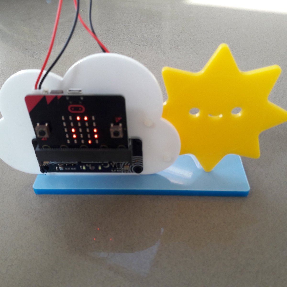 kezwaha's tweet photo. Great fun building this weather station kit from @pimoroni. Recording 3 times a day, learning about tables, graphs #maths and air pressure #microbit #envirobit https://t.co/WBzgWsThNC