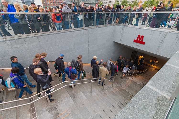 Castaldi_L's tweet image. Cityringen Metro
Copenhagen - Denmark
#castaldilighting #copenaghen #cityringen #metrom3 #handrail #handrails
