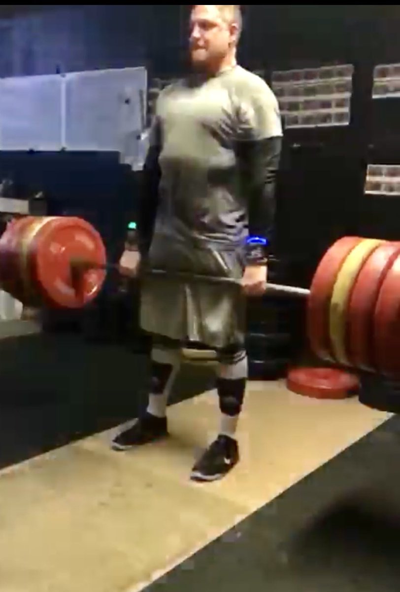 ThorstenRocket's tweet photo. 200KG #Deadlift = 200€ Spende für einen guten Zweck. Danke für die tolle Aktion #QMove @adeline_hei und @QSCAG!Sorry für den Gesichtsausdruck. 🤣🤣🤣 #Gutestun #qscsap #qsccloud #qsciot https://t.co/7mC33hLfvw