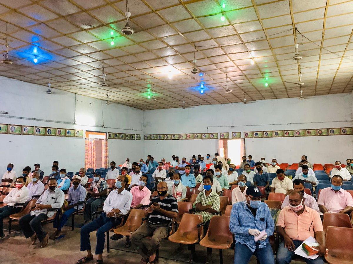 RanjeetkrDass's tweet photo. #BJP aims to look after every section of society, ensuring basic benefits for all.

Reached out to band parties of my constituency who have lost all  source of income in the ongoing #lockdownindia, with a small amount of financial aid. I adjure all @BJP4Assam
MLAs to do the same. https://t.co/MVFILFWt3d