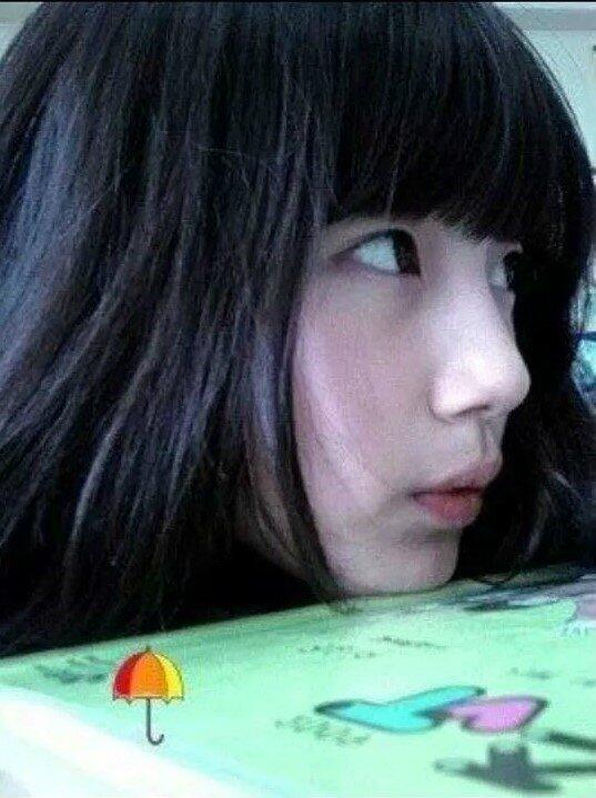   #숮님   #수지A thread of Bae Suzy She gets older as you keep scrolling: