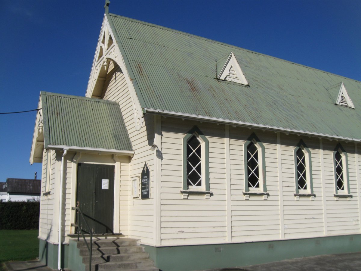 Carrying on the Main St. photodocumentary pre & post Covid: St. Joseph's Catholic Church, erected by local builder Joseph Swap in 1904. 1. Glass commemorative plate, 1906, Photo CC BY; 2. Extensions completed 1931, Photo CC BY; 3 & 4. Church today, sadly in need of repair, CC BY