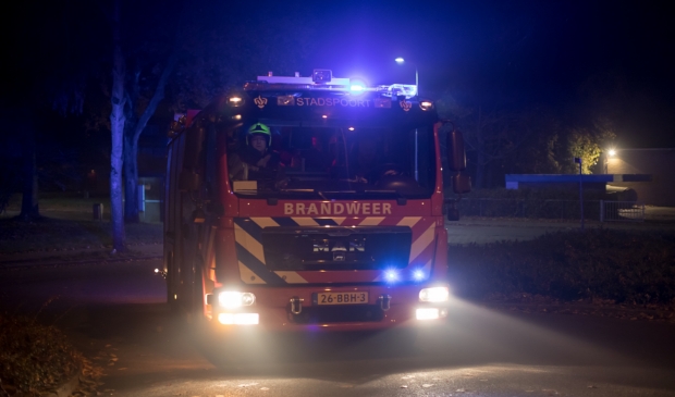 Aanhouding na autobrand in Ede [EDE] Op de Zanderijweg in Ede vond zondagavond een autobrand plaats.